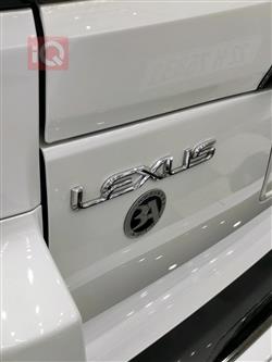 لێکزس LX